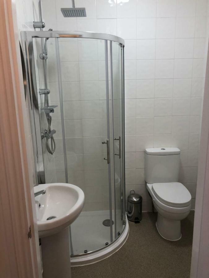 Good Intent Rooms Waltham Abbey Exteriér fotografie